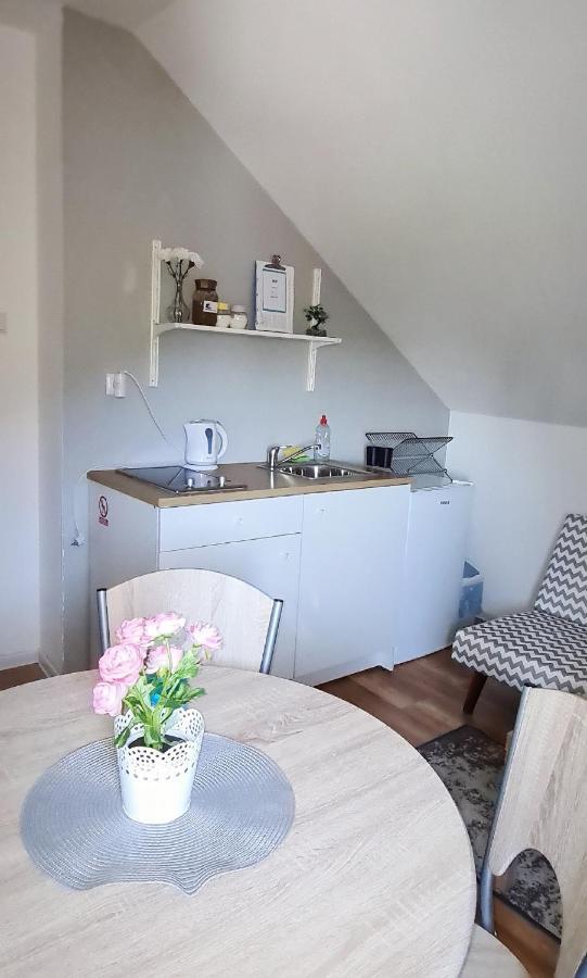 Apartman Lena Tusilovic Exterior photo